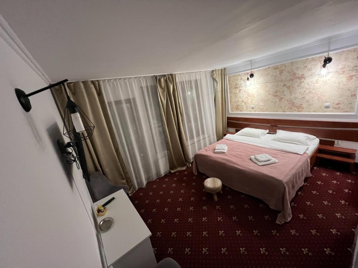 Pensiunea Crescent Predeal Εξωτερικό φωτογραφία